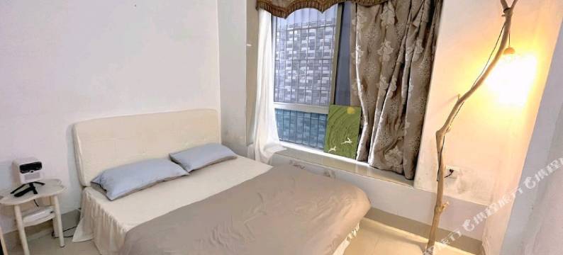 湛江有家青旅(银地上悦广场店)图片