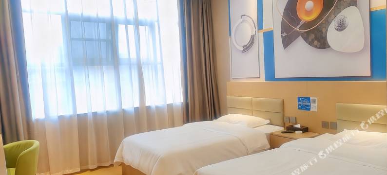 蜀苑12生肖酒店(成都犀浦地铁站店)图片