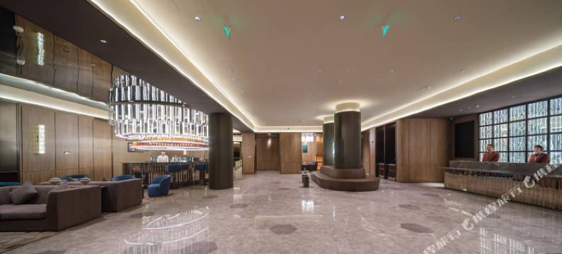 阿勒泰桔子水晶酒店图片