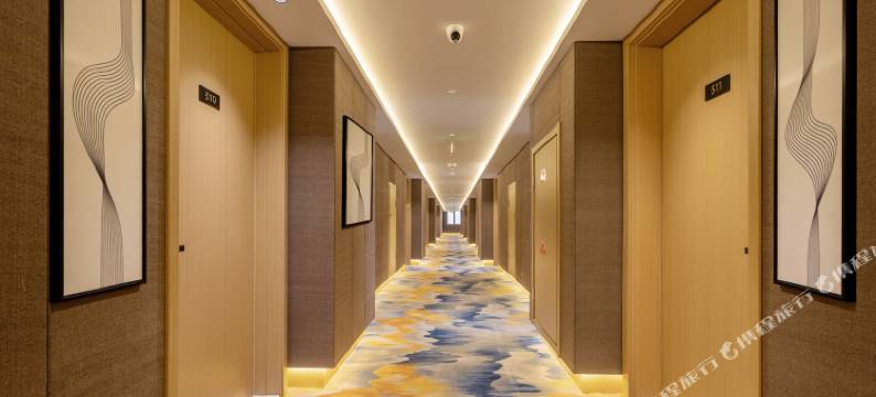 万华丽呈睿轩酒店(烟台西站蓬莱机场店)图片