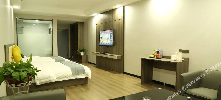 平罗惠融假日酒店(汇融新天地店)图片