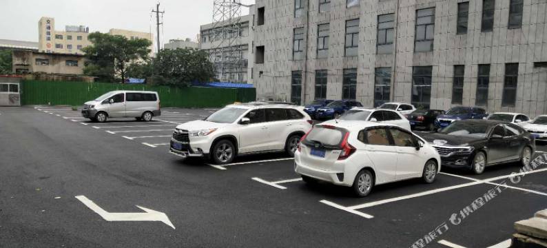 盛唐快捷宾馆(阜阳火车站店)图片