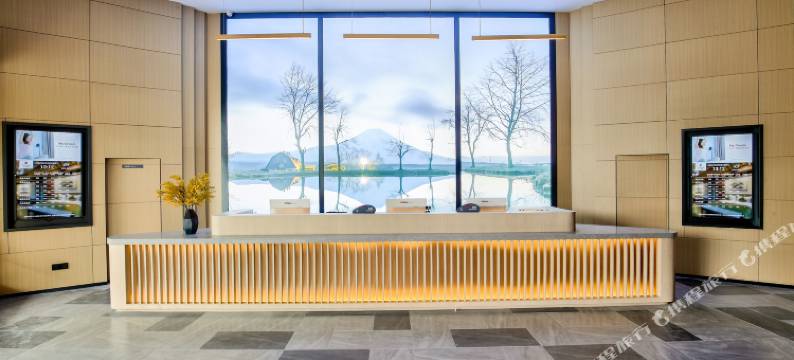 曼居酒店(宁波中山西路火车站店)图片