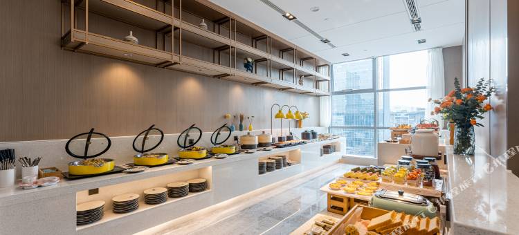 义乌国际商贸城诚信大道亚朵酒店图片