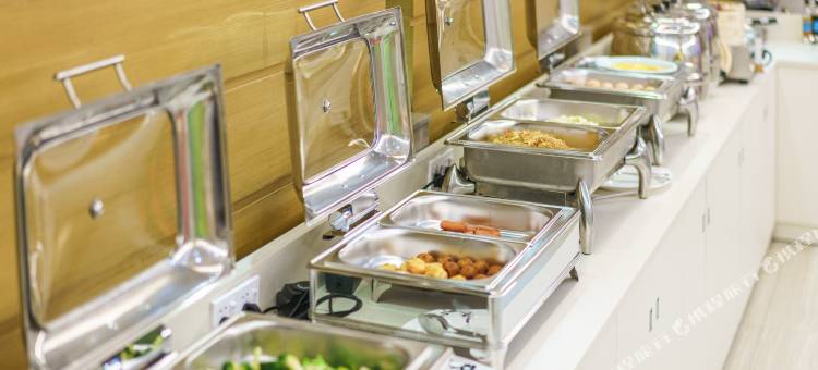 丽呈睿轩酒店(深圳宝安商业区上川地铁站店)图片