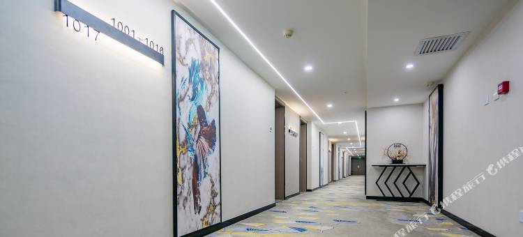 中江之旅·高新商务酒店(西安高新大都荟丰庆公园地铁站店)图片