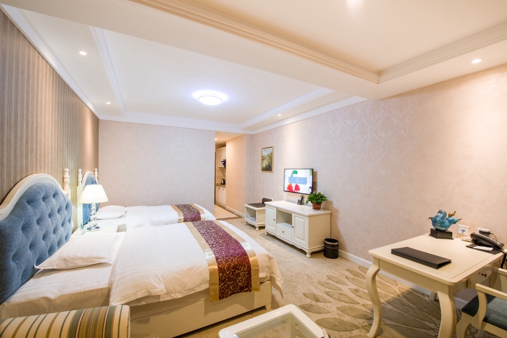 Jinshi Longmuwan Hot Spring HotelOver view