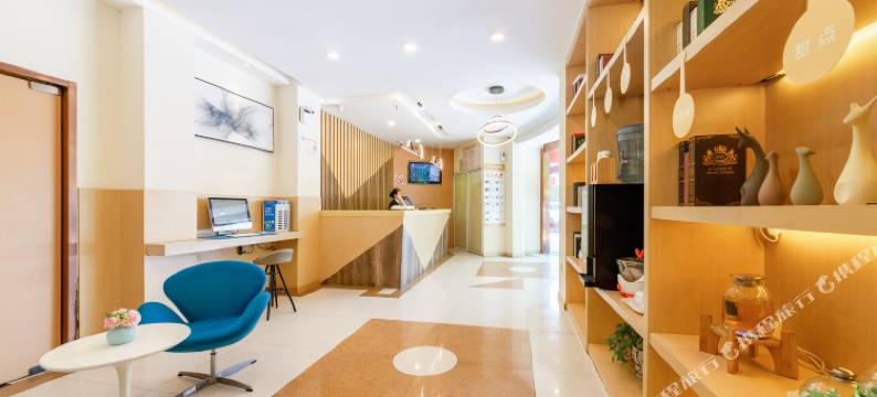 YuKi勇丞酒店(上海周浦万达广场步行街店)图片