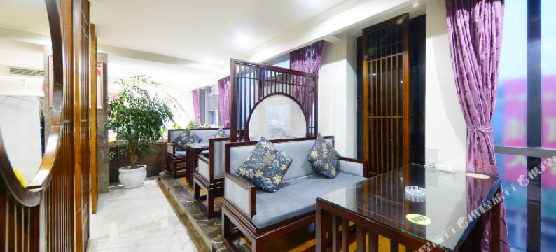 月光印象酒店(成都双流国际机场双凤桥地铁站店)图片