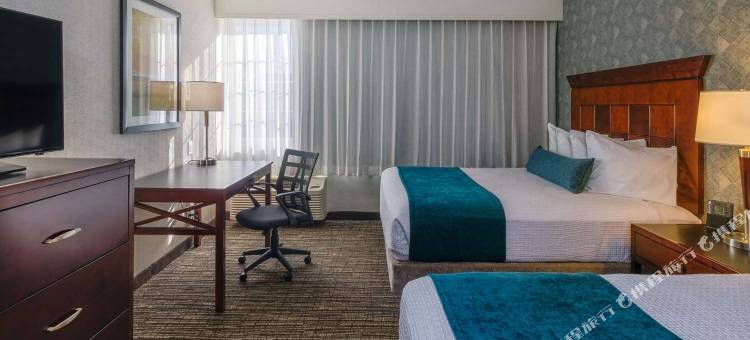 四轮马车贝斯特韦斯特优质酒店(Best Western Plus Carriage Inn)图片