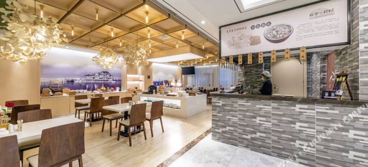 福州火车站亚朵酒店图片