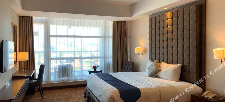 三宝垄 MG 塞托斯酒店(MG Setos Hotel Semarang)图片