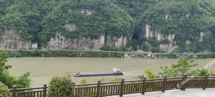 宜昌江苑客栈(三峡人家景区店)图片