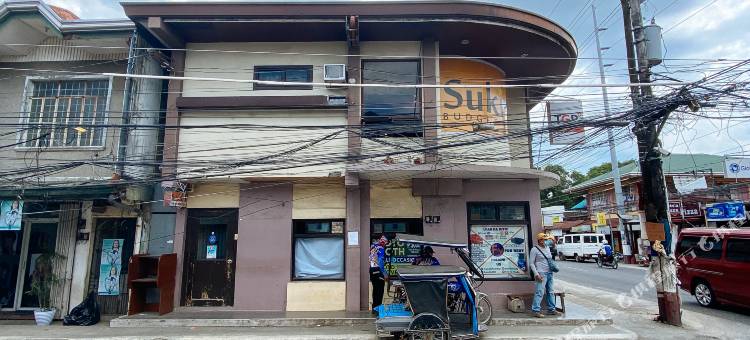 红多兹酒店@纳苏格布苏基特尔经济酒店(RedDoorz @ Sukitel Budget Hotel Nasugbu)图片