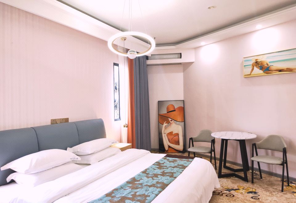  Hotel Overview