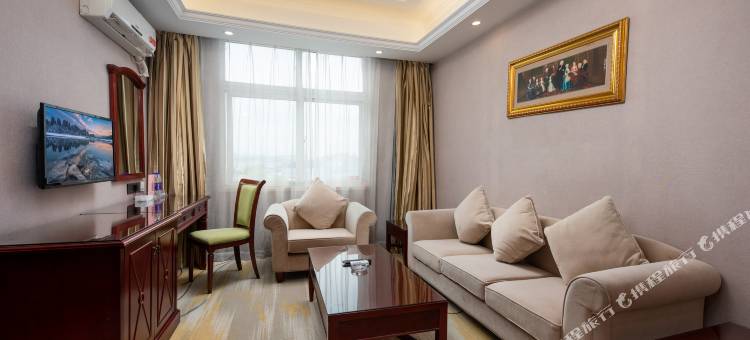 TOWO上品酒店(深圳龙岗坪地店)图片