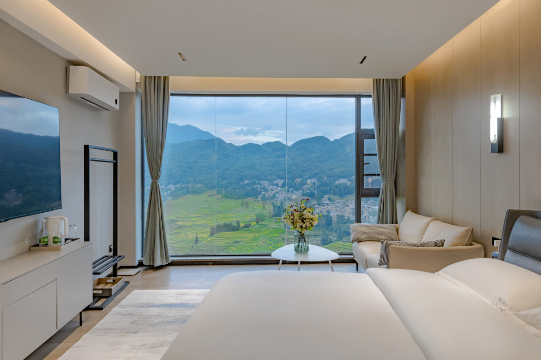 cloud Hotel (No.3 Yuanyang) Over view