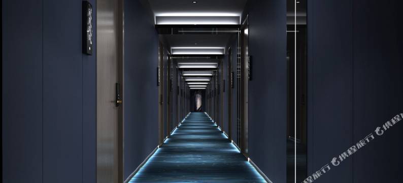 时光电竞酒店(深圳国际会展中心沙井京基百纳店)图片