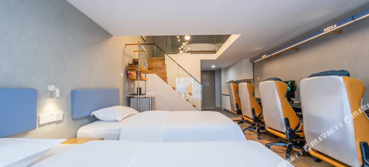 网鱼电竞酒店(武汉光谷科技会展中心店)图片