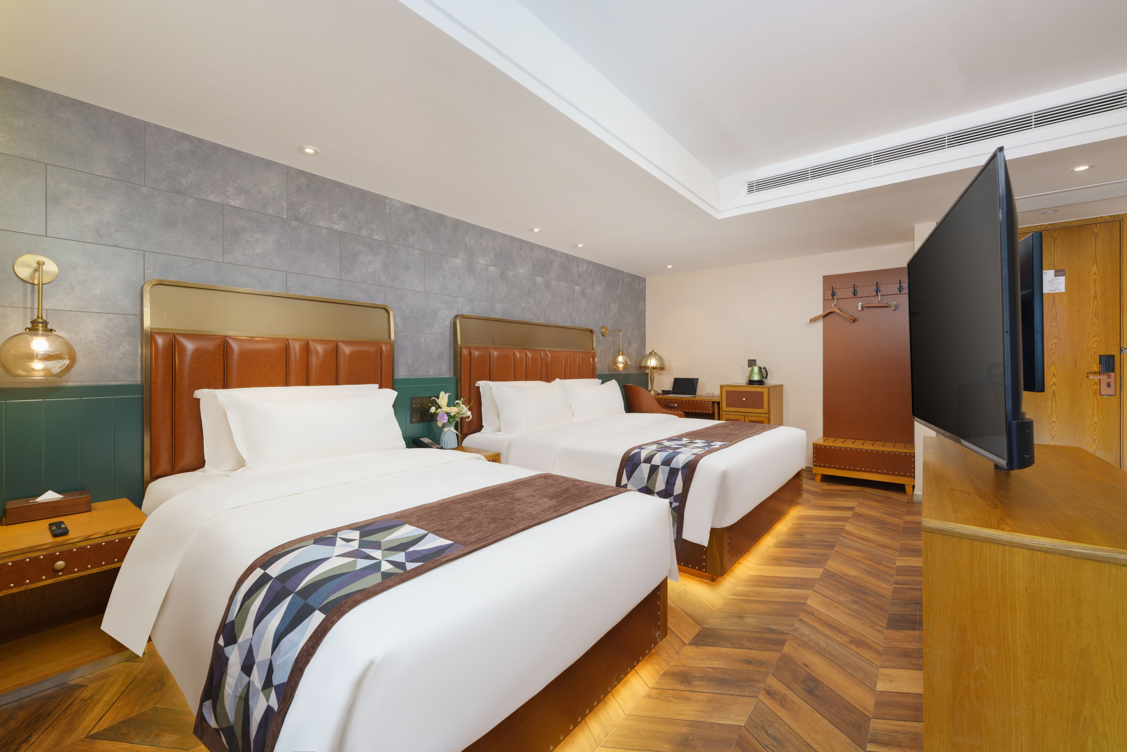 James Joyce Coffetel (Dalian Airport)Over view