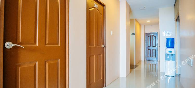 红多兹@民都洛西方白金酒店(RedDoorz Plus @ Hotel Platinum Occidental Mindoro)图片