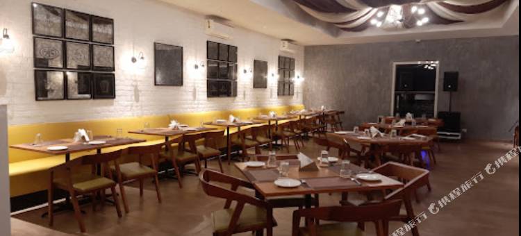 Hotel le Roi Lake View Koti图片