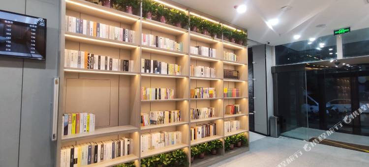 东隅酒店(郑州轻工业学院省中医院地铁站店)图片