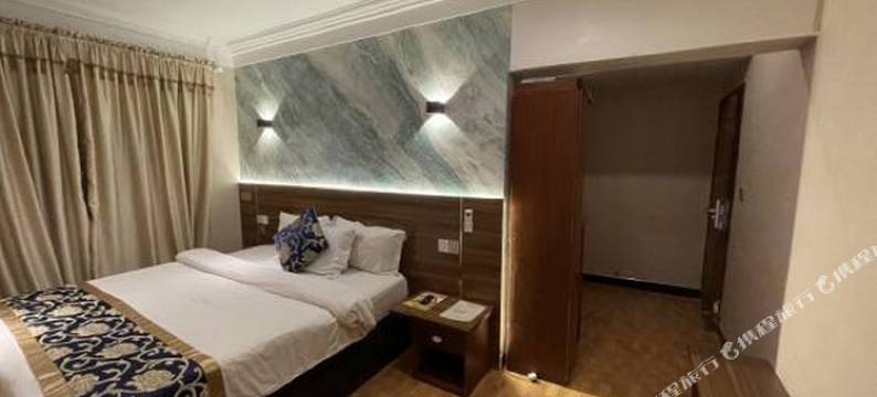 海湾套房酒店(BAYLIS HOTEL AND SUITES)图片