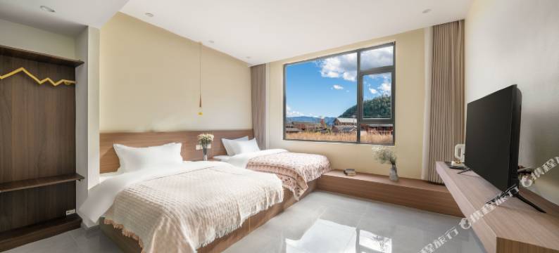 泸沽湖瑞枫山居图片