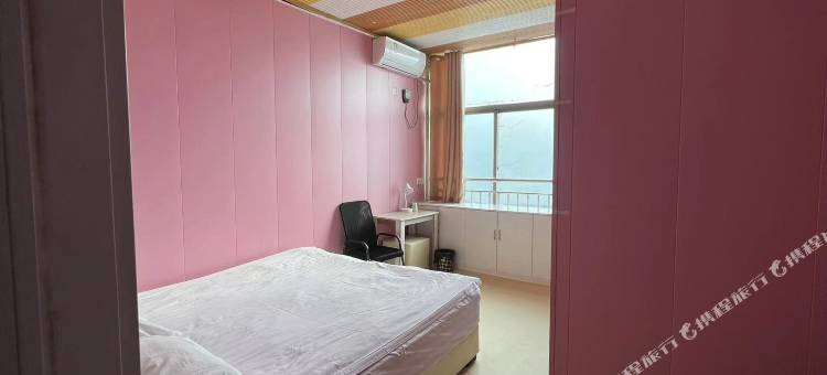 曲阜万爱主题宾馆(济宁学院店)图片