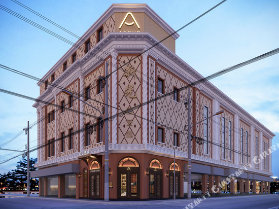 上海人民广场南京路步行街亚朵酒店