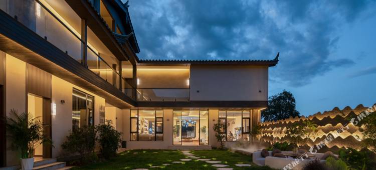 云渡·日照金山|Forest Oxygen Bar观景美宿(白沙古镇店)图片