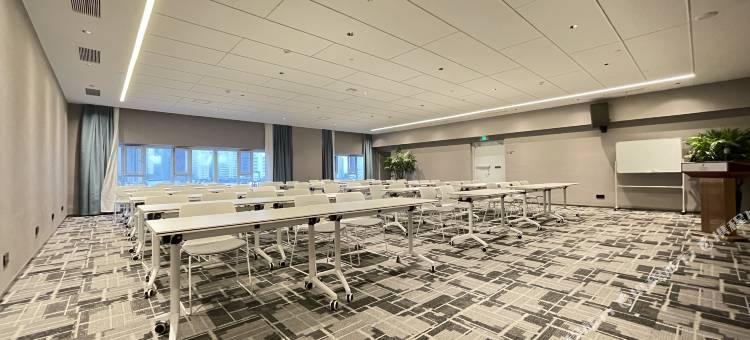 丽怡酒店(克拉玛依市政府一号井店)图片