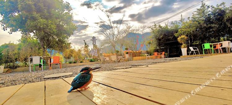 慢此山・息养疗愈空间民宿(万峰林景区将军峰店)图片