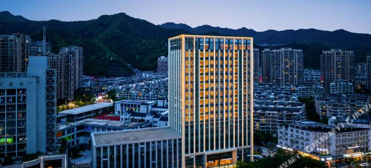 杭州建德新安江风景区新安东路亚朵酒店图片