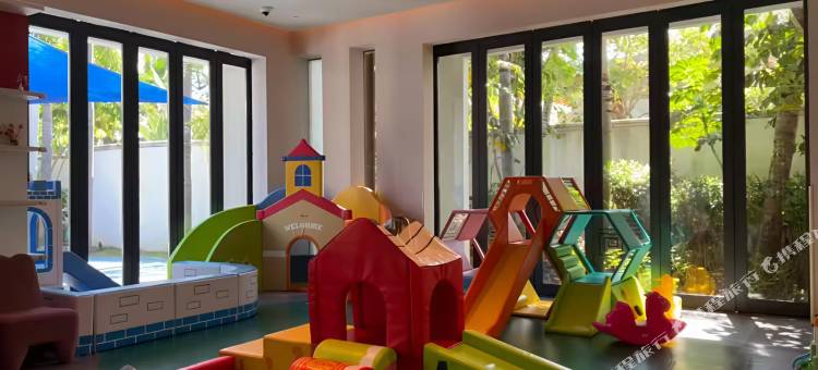 悦致美·美宿Modern Minimalism Momentum轻居(江门鹤山址山店)图片