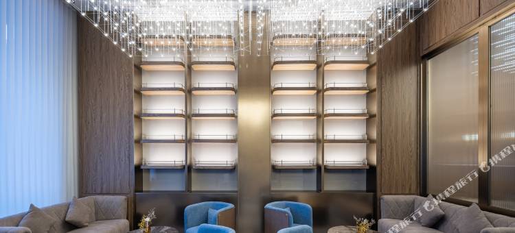 铂悦水晶酒店(火车站联盛九江快乐城店)图片