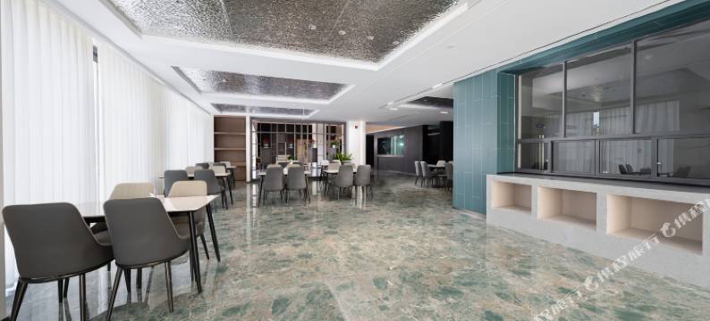 芒市安澜假日酒店图片