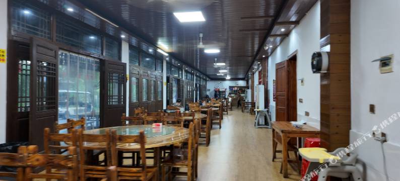 铜鼓汤里雨润山庄图片