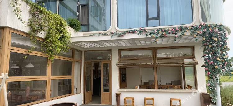 等风来美宿(襄阳华侨城奇幻度假区店)图片