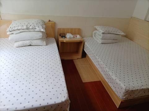 铭人住宿(深圳布吉大芬油画村店)