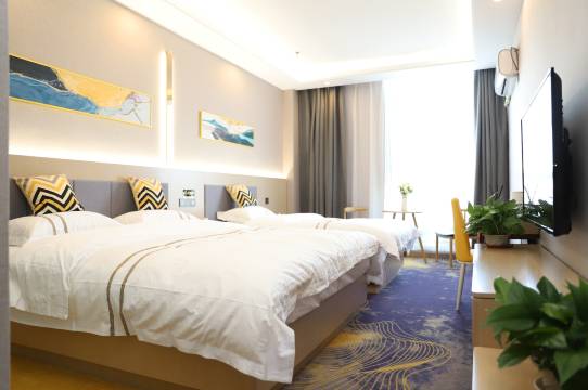 睿柏云酒店(长春一汽高专店)