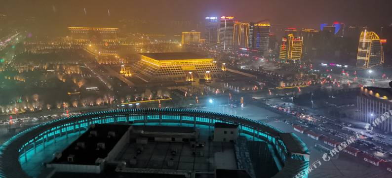 大侠电竞影视酒店(安阳万达广场店)图片