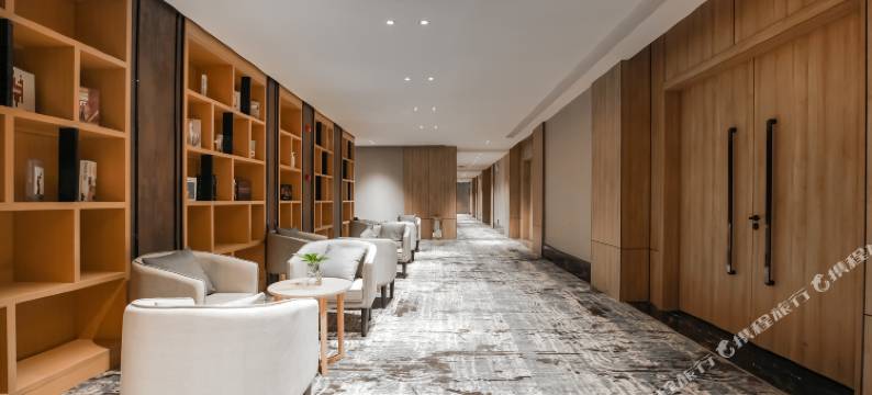 久星酒店(贵阳观山湖会展城林城西路地铁店)图片