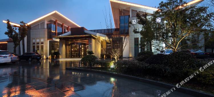 张家港四季海棠酒店(暨阳湖金融街店)图片