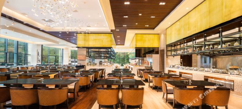 神农架康帝君兰酒店图片