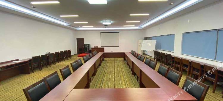 格美酒店(常州淹城吾悦广场店)图片