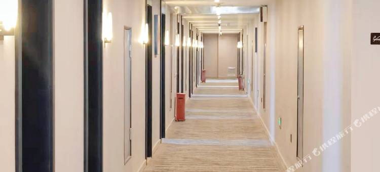 格林豪泰智选酒店(托克逊金汇广场店)图片