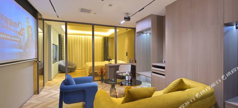 蓝迪酒店(国际会展中心小草公园店)图片