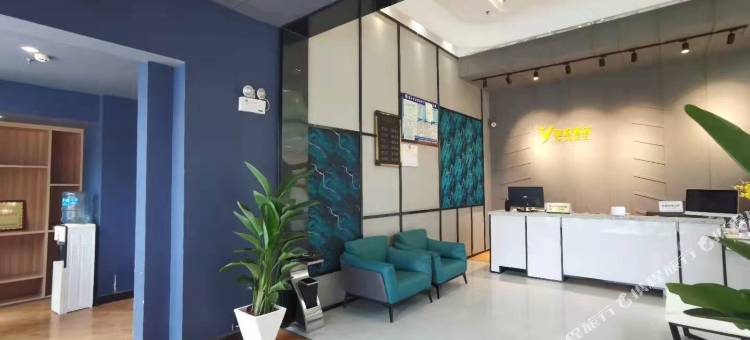 雅韵艺术酒店(新乡河师大万达广场店)图片